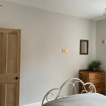 The Harborne Opposite Qe Hospital & Villa *